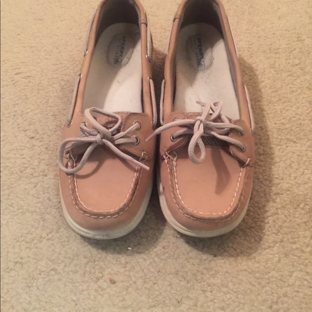 Tan Sperry’s - Picture 2 of 3